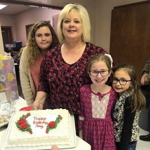 Meet your Posher, Amy